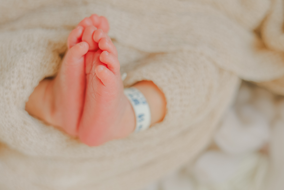 岐阜ニューボーン、お宮参り、七五三、成人式、ファミリーフォト岐阜、岐阜フォトスタジオ、フォトスタジオ岐阜ならLAUGH PHOTOラフフォトへ