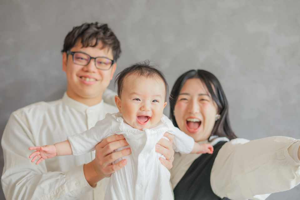 岐阜七五三、成人式、、ファミリーフォト岐阜、岐阜フォトスタジオ、フォトスタジオ岐阜ならLAUGH PHOTOラフフォトへ