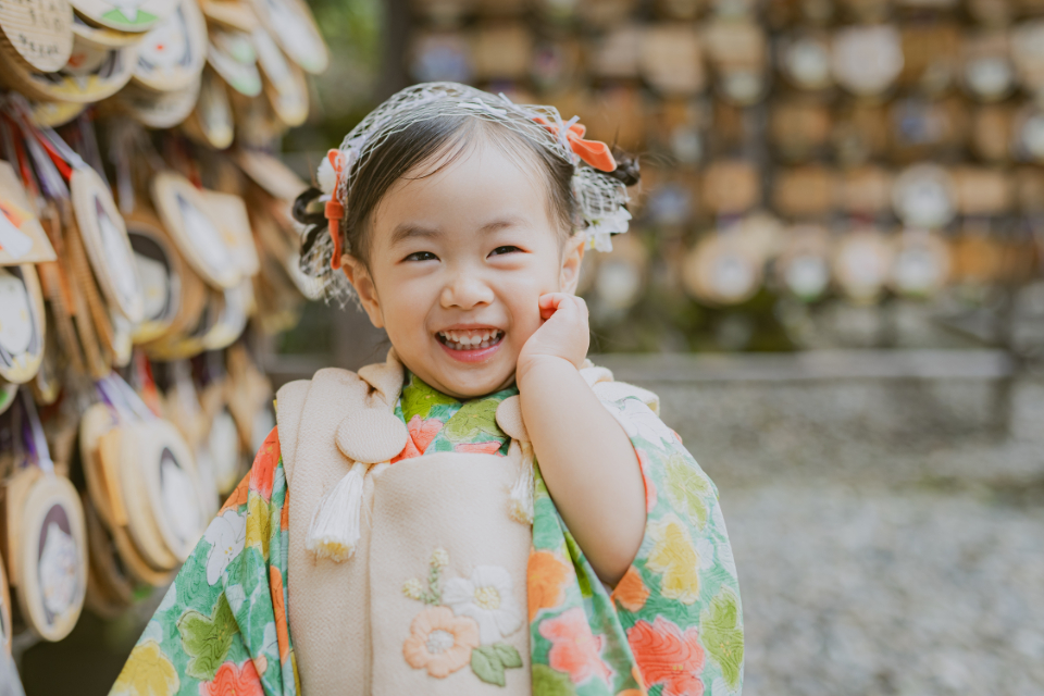 岐阜ニューボーン、お宮参り、七五三、成人式、ファミリーフォト岐阜、岐阜フォトスタジオ、フォトスタジオ岐阜ならLAUGH PHOTOラフフォトへ